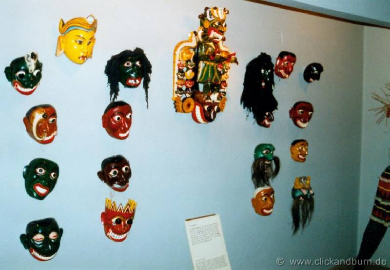 Maskenmuseum 2 